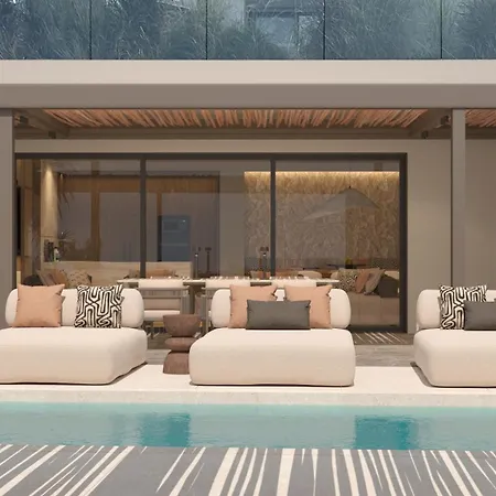 Iris Beachfront Residence, Newly Renewed With Pool And Bbq, By Thinkvilla Villa *