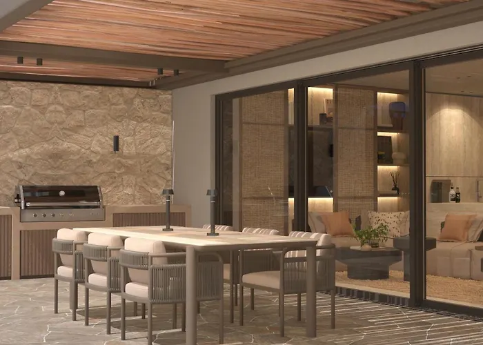 Iris Beachfront Residence, Newly Renewed With Pool And Bbq, By Thinkvilla Villa