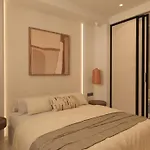 Iris Beachfront Residence, Newly Renewed With Pool And Bbq, By Thinkvilla Villa