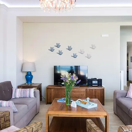 Villa Iris Beachfront Residence, Newly Renewed With Pool And Bbq, By Thinkvilla