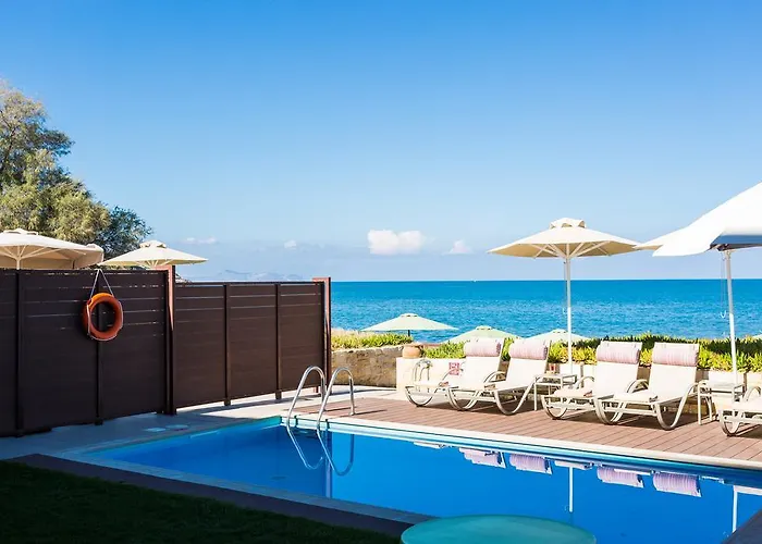 Iris Beachfront Residence, Newly Renewed With Pool And Bbq, By Thinkvilla * Ретимно